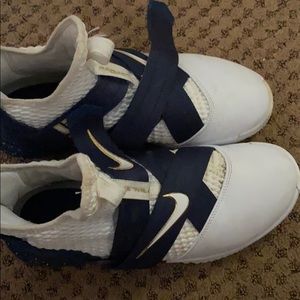 Lebron Zoom Soldier 12 Men’s 9.5